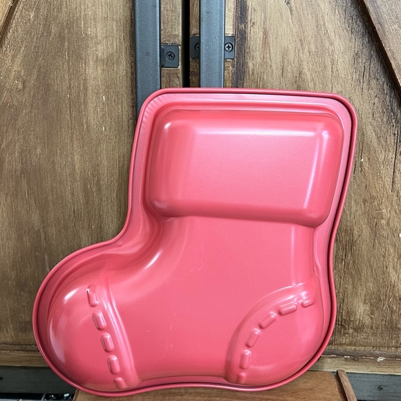 Nordic Ware Holiday Stocking Baking Pan 7 Cup Capacity NonStick New - Picture 3 of 4